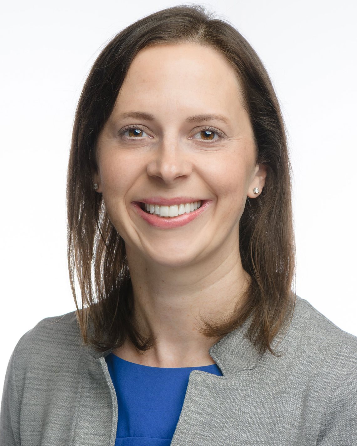 headshot of Amanda Urbanik