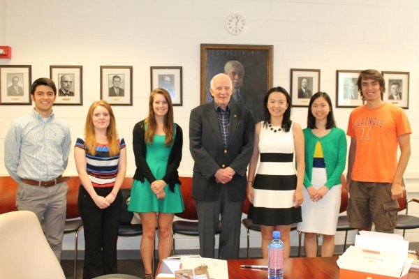 Robb with undergraduate student leaders at Illinois.
