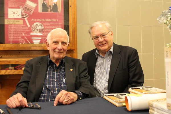 Walt Robb and Professor Richard Alkire