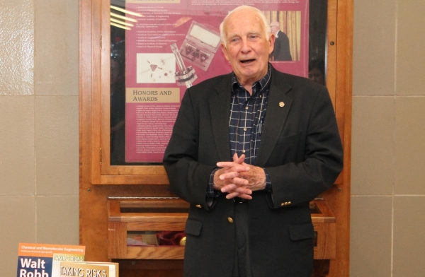 During the reception, Robb reflected on his time on campus in the early 1950s.