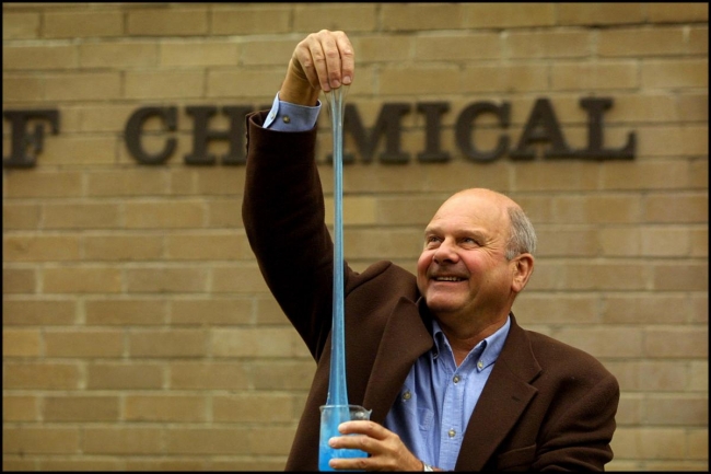 Professor David Boger, Ph.D. '65, will deliver the Distinguished Alumni Lecture Oct.1.