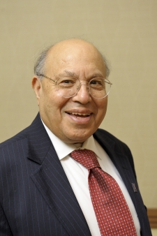 Darsh Wasan, Chemical Engineering graduate and recipient of the College of LAS Alumni Achievement Award 