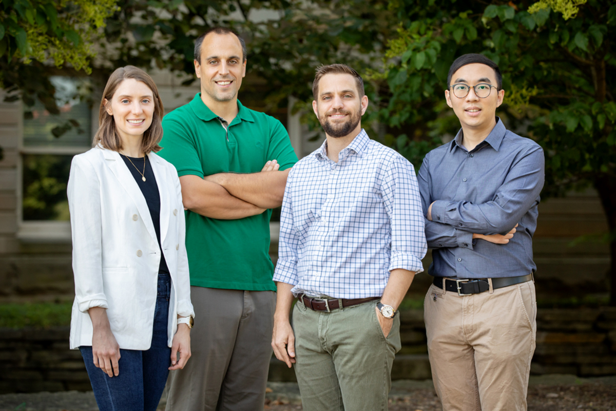[cr][lf]<p>University of Illinois researchers have developed a new ultrathin waterproof coating with self-healing abilities that may help steam power plants run more efficiently in the future. From left, graduate student Ellie Porath, professor Nenad Miljkovic, professor Christopher Evans and graduate research assistant Jingcheng Ma. Photo by L. Brian Stauffer</p>[cr][lf]